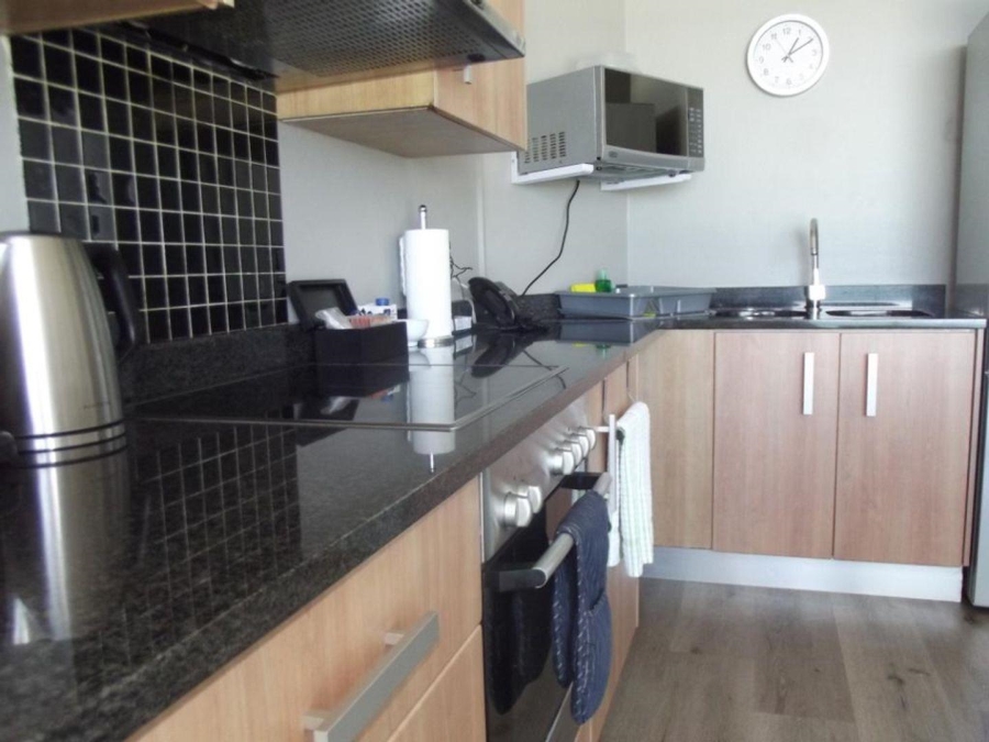 1 Bedroom Property for Sale in Bloubergrant Western Cape